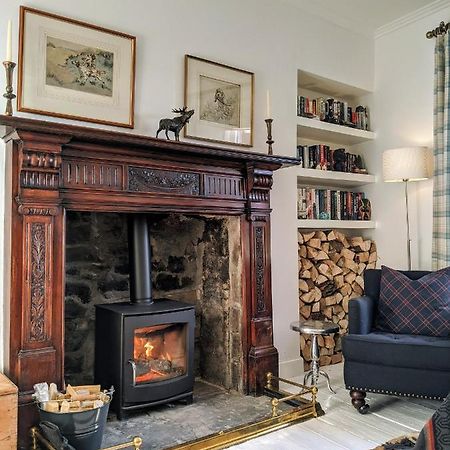 Central Hawick Spacious Stylish Flat With Log Burner Extérieur photo