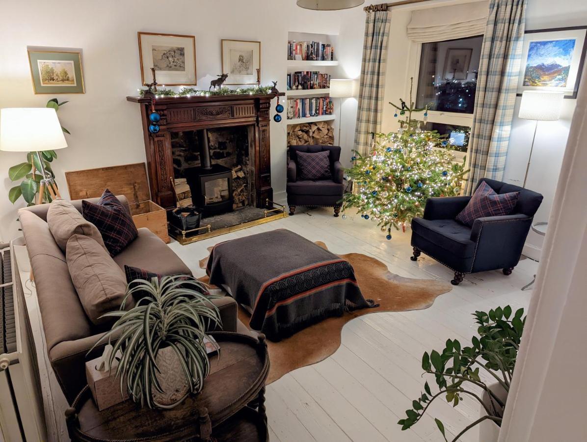Central Hawick Spacious Stylish Flat With Log Burner Extérieur photo